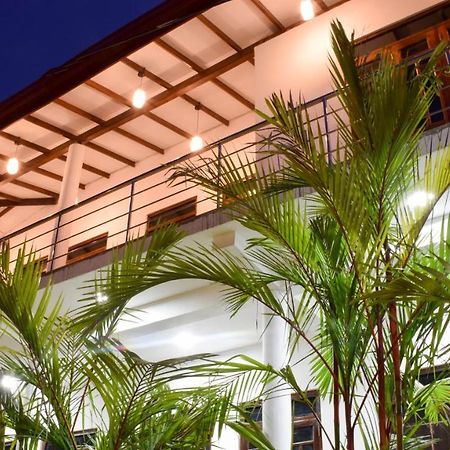 דמבולה New Rasi Guest House מראה חיצוני תמונה
